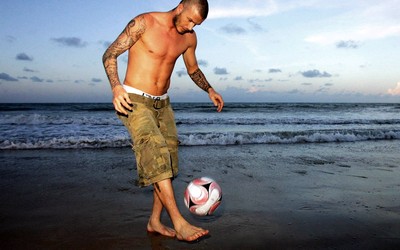 欧亿电竞快讯-亚马尔射门果断不犹豫